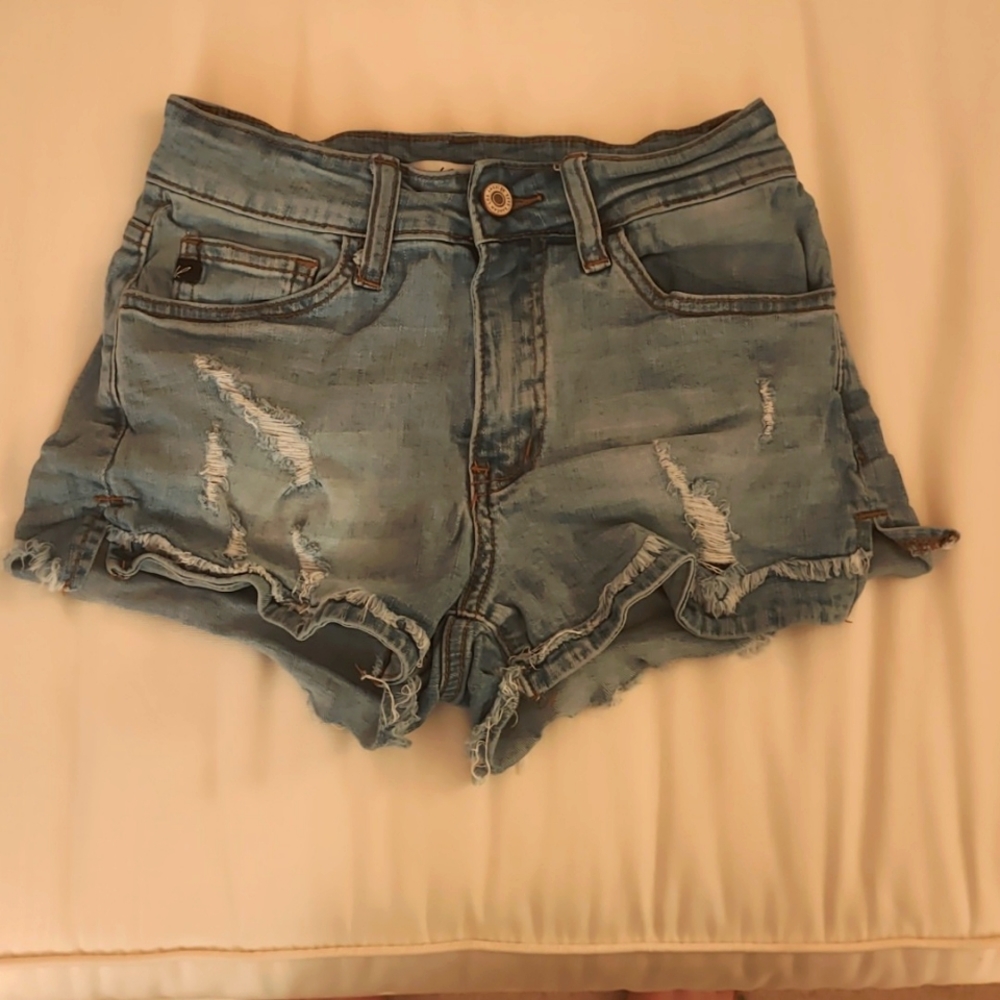 KanCan size 0 jean shorts